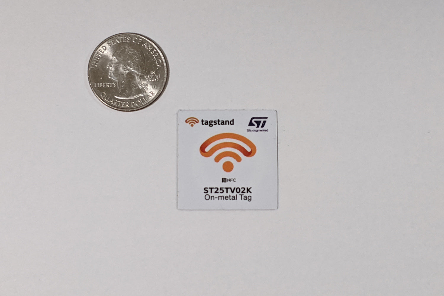 NFC Sticker - PET - ST25TV02K - 30x30mm - on-metal